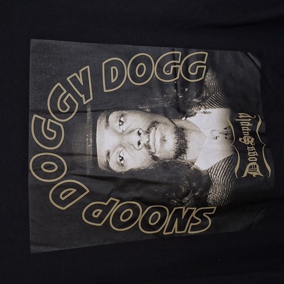 Snoop Doggy Dogg Graphic Tee - Picture 2 of 6
